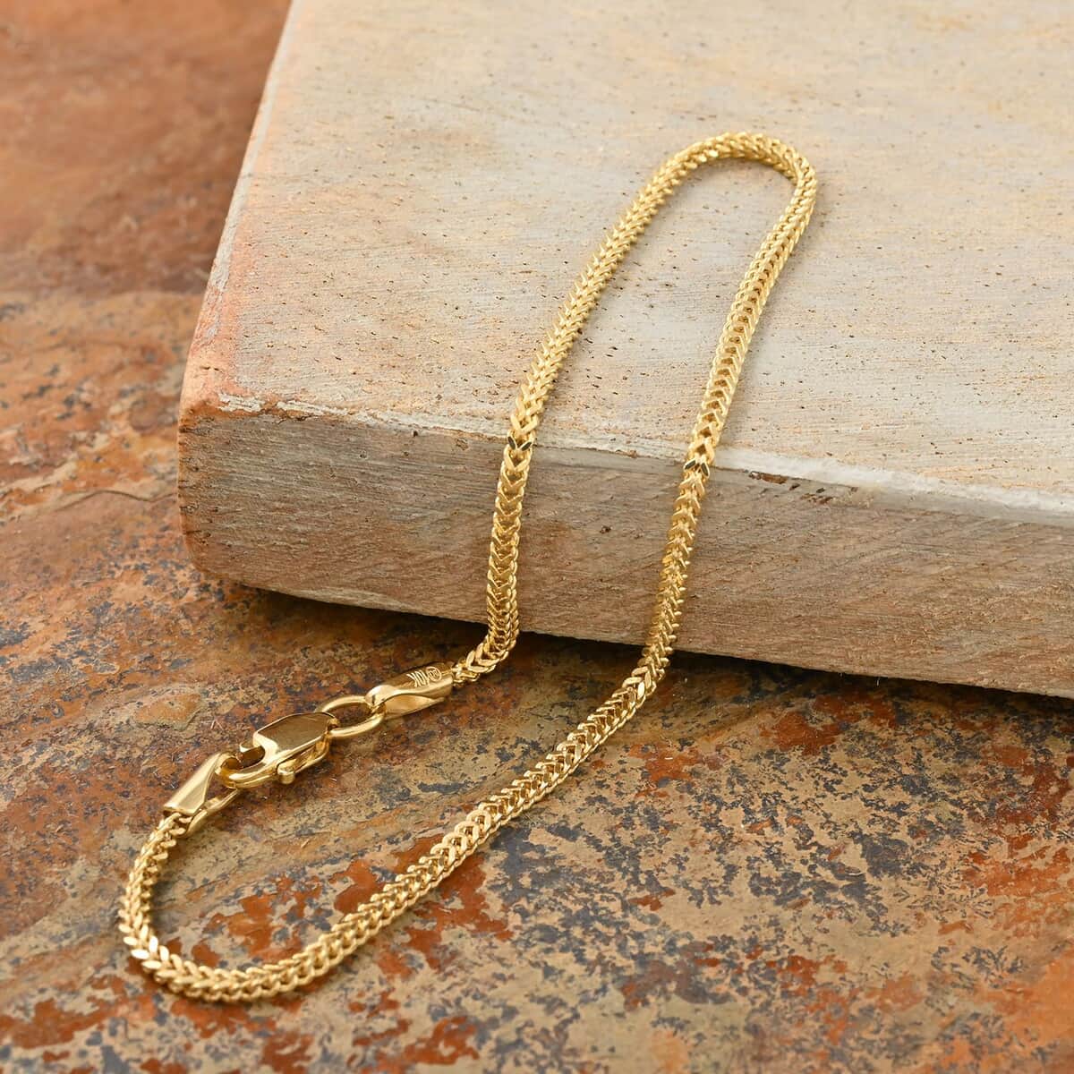 1.5mm Franco Chain Bracelet in 10K Yellow Gold (8.00 In) 1.10 Grams image number 1