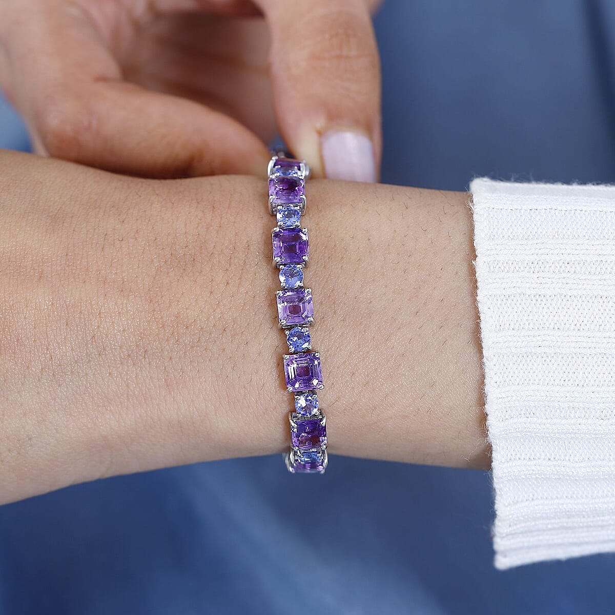 Asscher Cut Moroccan Amethyst and Tanzanite Bracelet in Platinum Over Sterling Silver (7.25 In) 22.10 ctw (Del. in 10-12 Days) image number 2