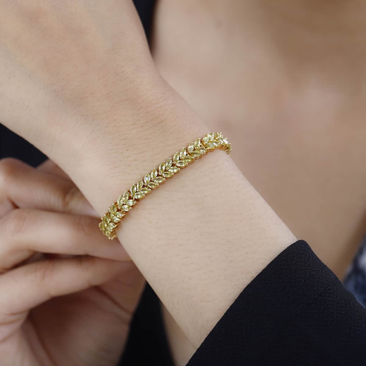 Premium Sava Sphene Bracelet in Vermeil Yellow Gold Over Sterling Silver (7.25 In) 10.85 ctw image number 2