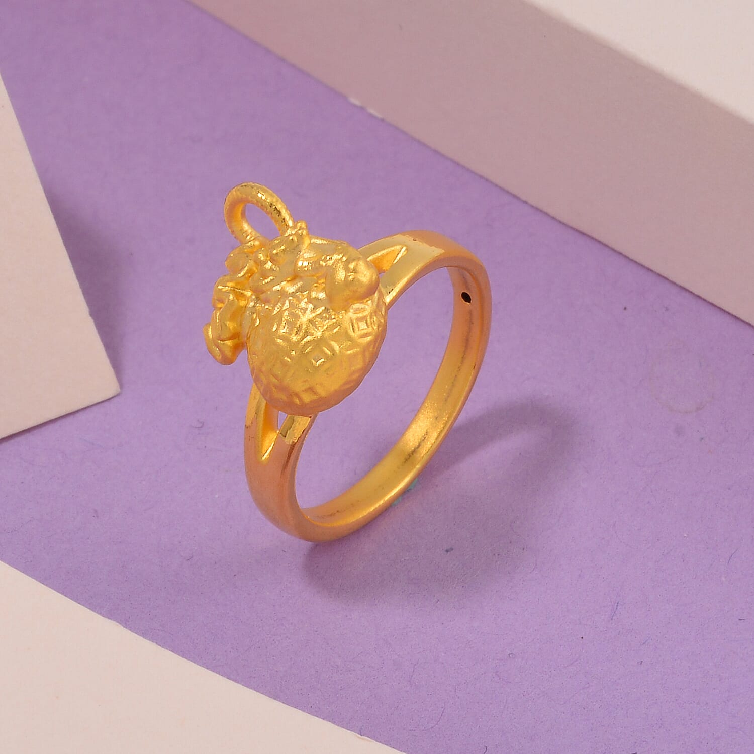 24K Yellow Gold Electroform Lucky Bag Ring (Size 6.0) 2 Grams