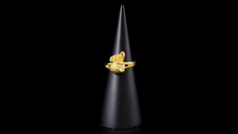 24K Yellow Gold Electroform Lucky Bag Ring (Size 6.0) 2 Grams