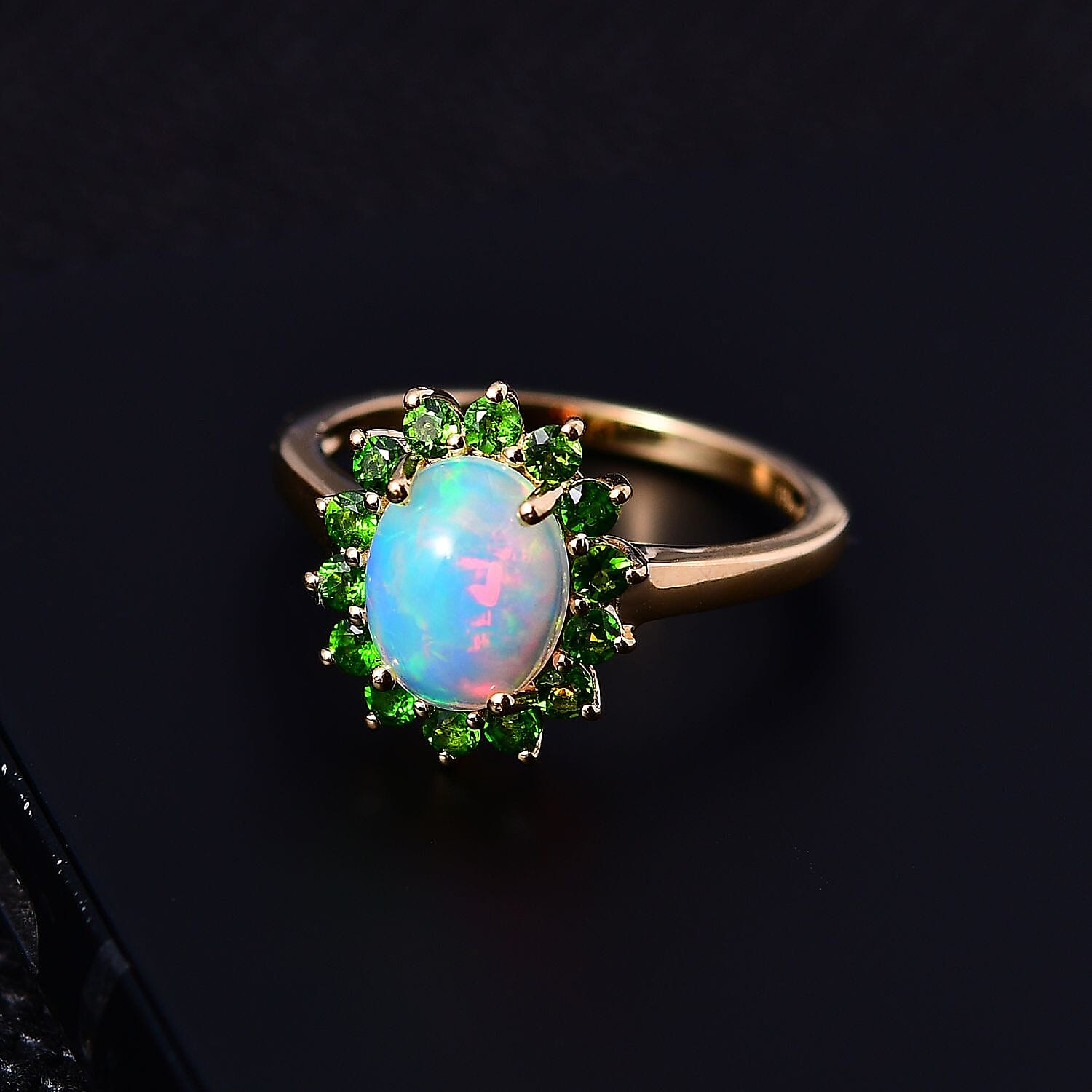 Ethiopian Welo Opal and Chrome Diopside Sunburst Ring in Vermeil Yellow Gold Over Sterling Silver (Size 10.0) 1.90 ctw
