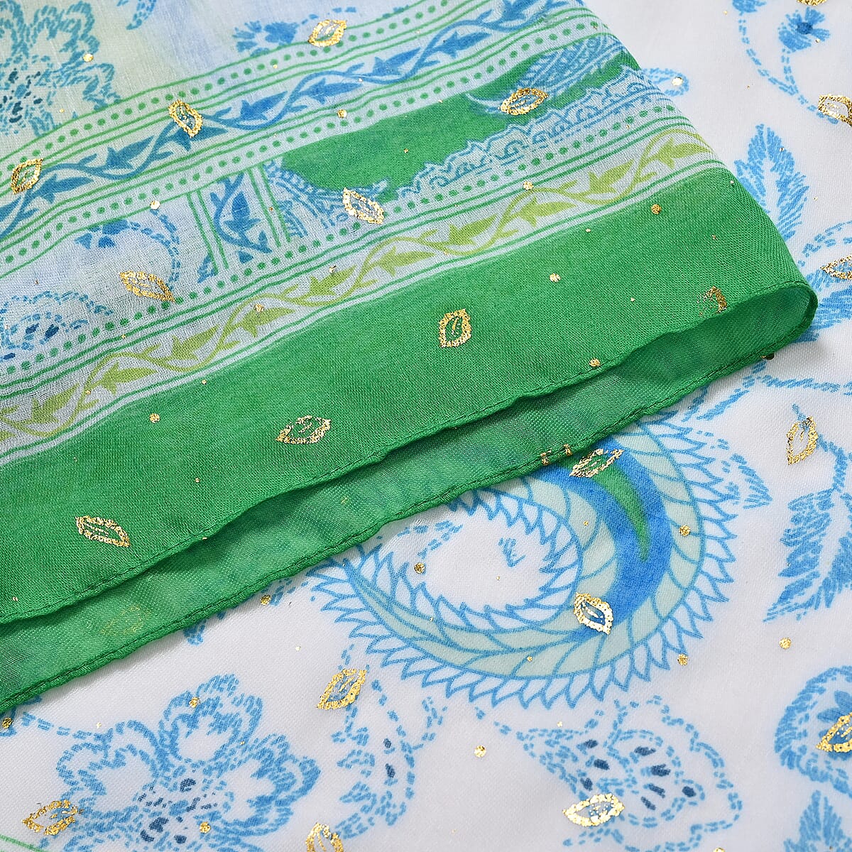 Light Green Floral Printed Women's Scarf and Baseball Cap Set image number 6