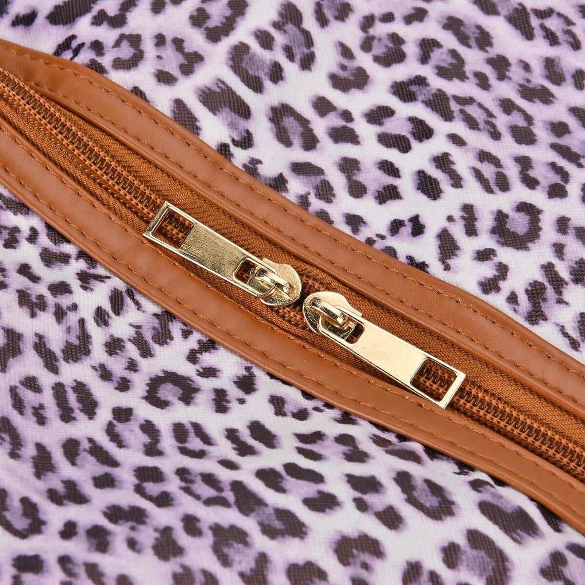 Purple Leopard Head Print Faux Leather Travel Bag with Handle Drops image number 5