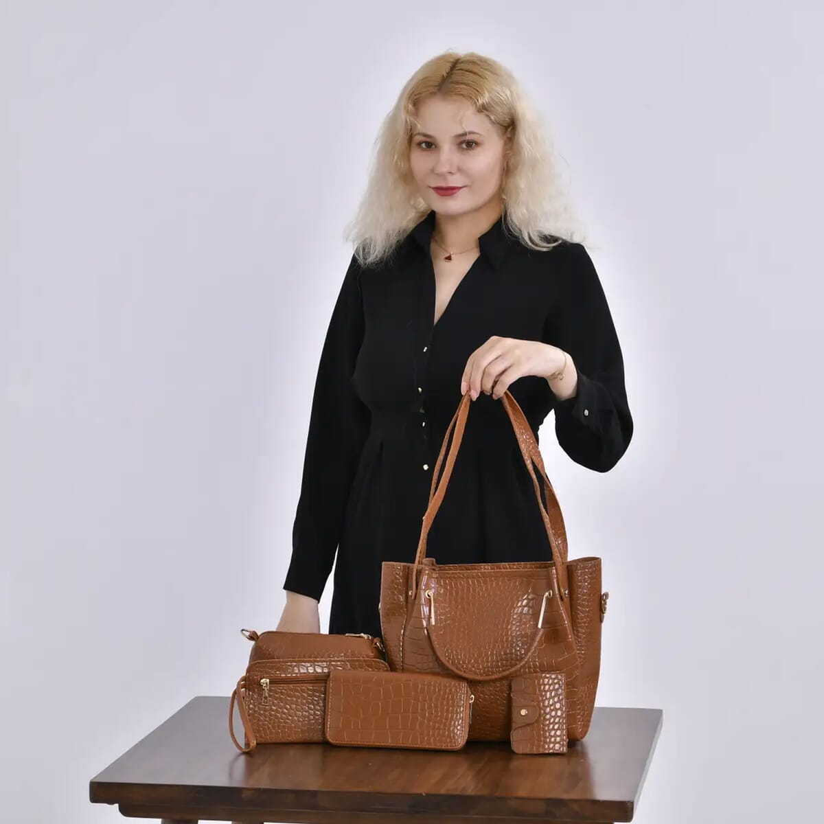 Set of 5pcs Brown Crocodile Embossed Faux Leather Tote Bag, Crossbody Bag, Wrist Pouch, Wallet and Card Holder image number 1