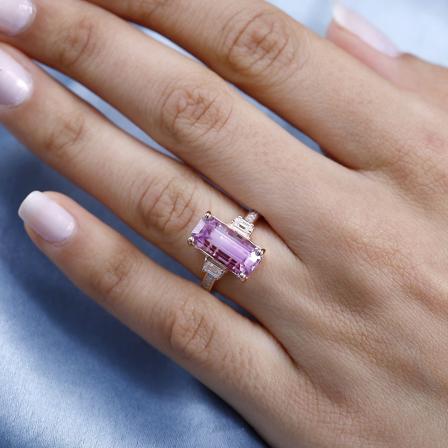 AAA Patroke Kunzite and Moissanite 6.85 ctw Ring in Vermeil Rose Gold Over Sterling Silver (Size 7.0)