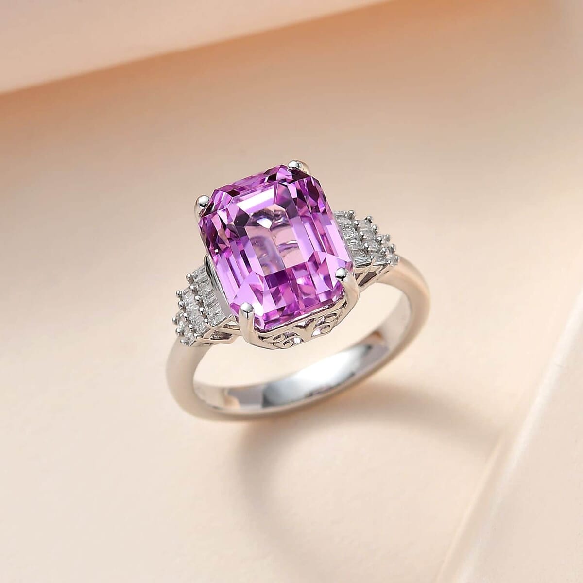 Luxoro 10K White Gold AAA Patroke Kunzite, Diamond (I2) (0.18 cts) Ring (Size 9.5) (4 g) 8.70 ctw image number 1