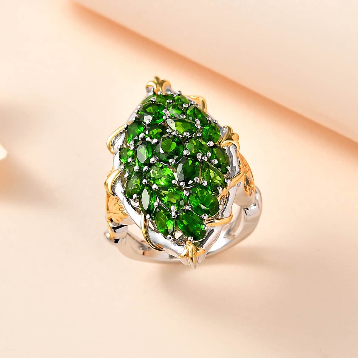 Chrome Diopside Elongated Ring in 14K YG and Platinum Over Sterling Silver (Size 7.0) 4.75 ctw image number 1