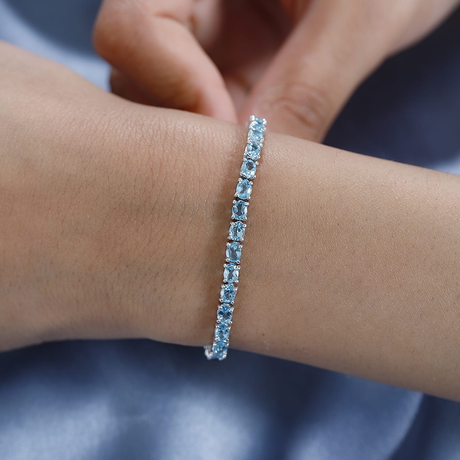 D'Joy Betroka Blue Apatite Tennis Bracelet in Platinum Over Sterling Silver (7.25 In) 7.15 ctw