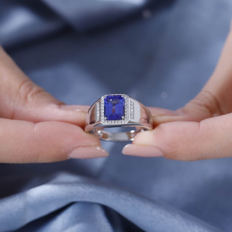 Rhapsody AAAA Tanzanite and E-F VS2 Diamond 2.75 ctw Scarlet Sentinel Ring in 950 Platinum (Size  10.0) 10.90 Grams