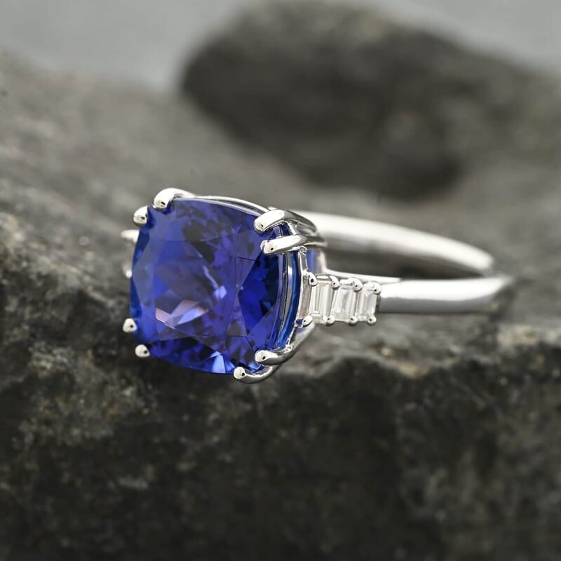 Certified & Appraised Rhapsody 950 Platinum AAAA Tanzanite and E-F VS Diamond Ring (Size 7.5) 5.40 Grams 3.75 ctw