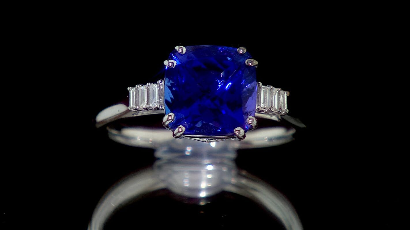 Certified & Appraised Rhapsody 950 Platinum AAAA Tanzanite and E-F VS Diamond Ring (Size 10.0) 5.40 Grams 3.75 ctw