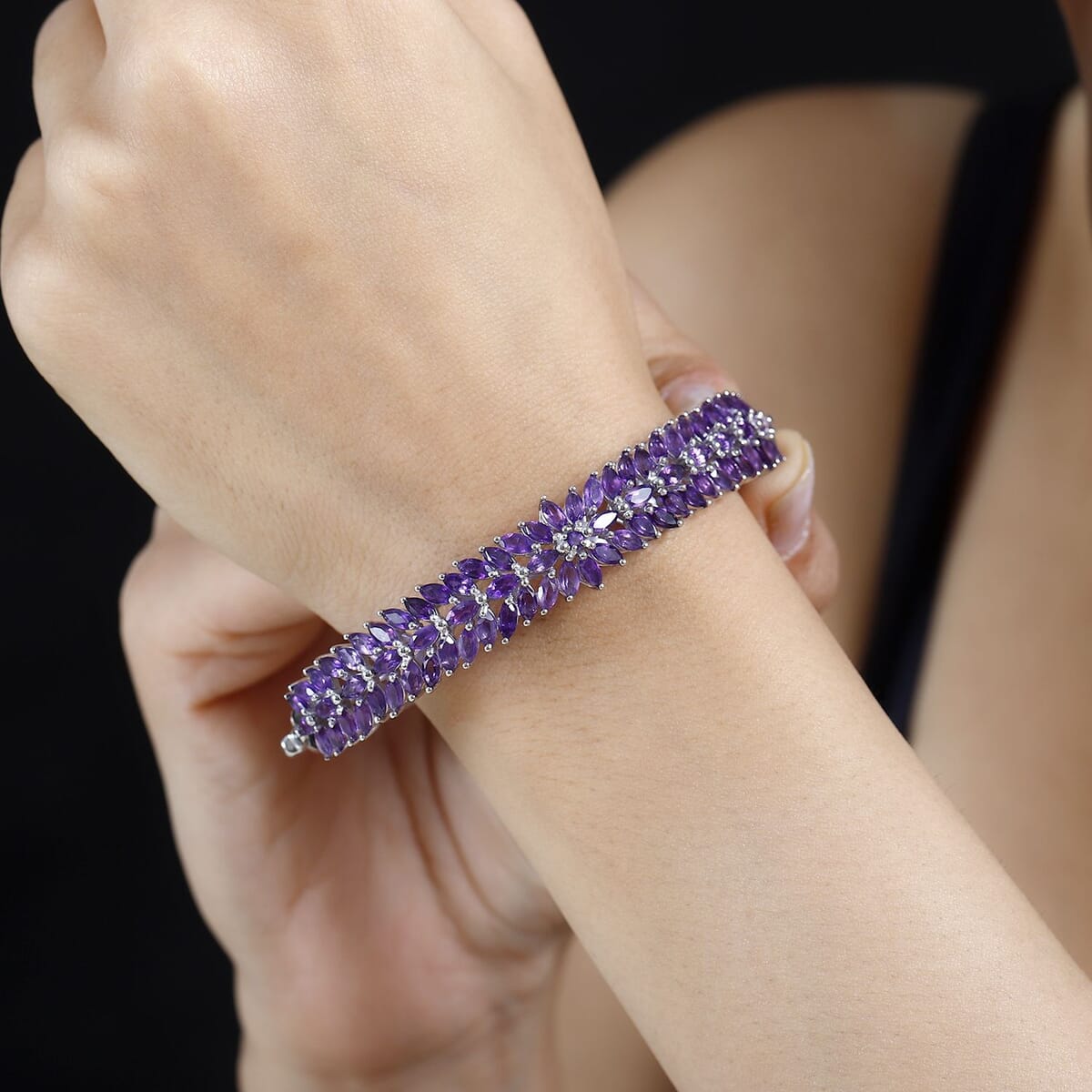 Lusaka Amethyst Floral Spray Bangle Bracelet in Platinum Over Sterling Silver (7.25 In) 11.00 ctw image number 2