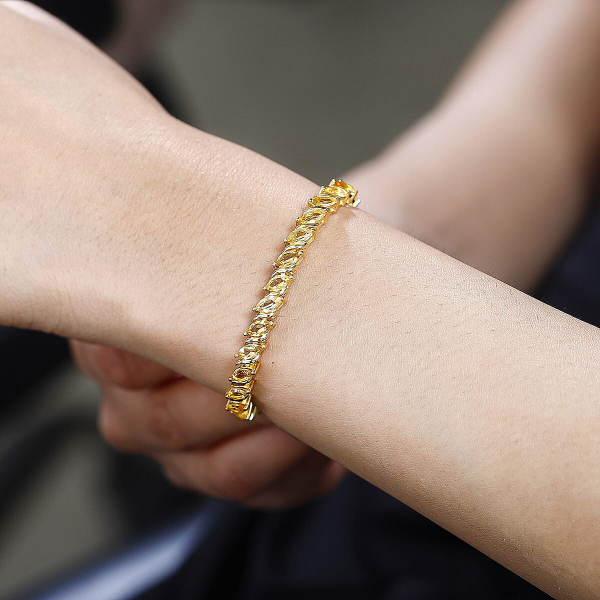 Premium Brazilian Citrine Tennis Bracelet in Vermeil Yellow Gold Over Sterling Silver (6.50 In) 6.85 ctw image number 2