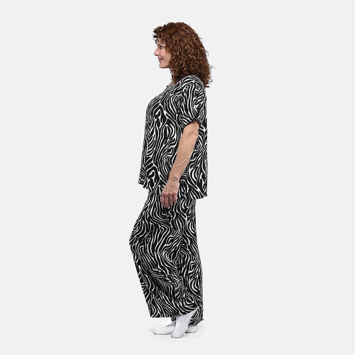 TLV Tamsy Black Zebra 2 Piece Printed Pajama Set with Wide Leg Pants - One Size Fits Most image number 2