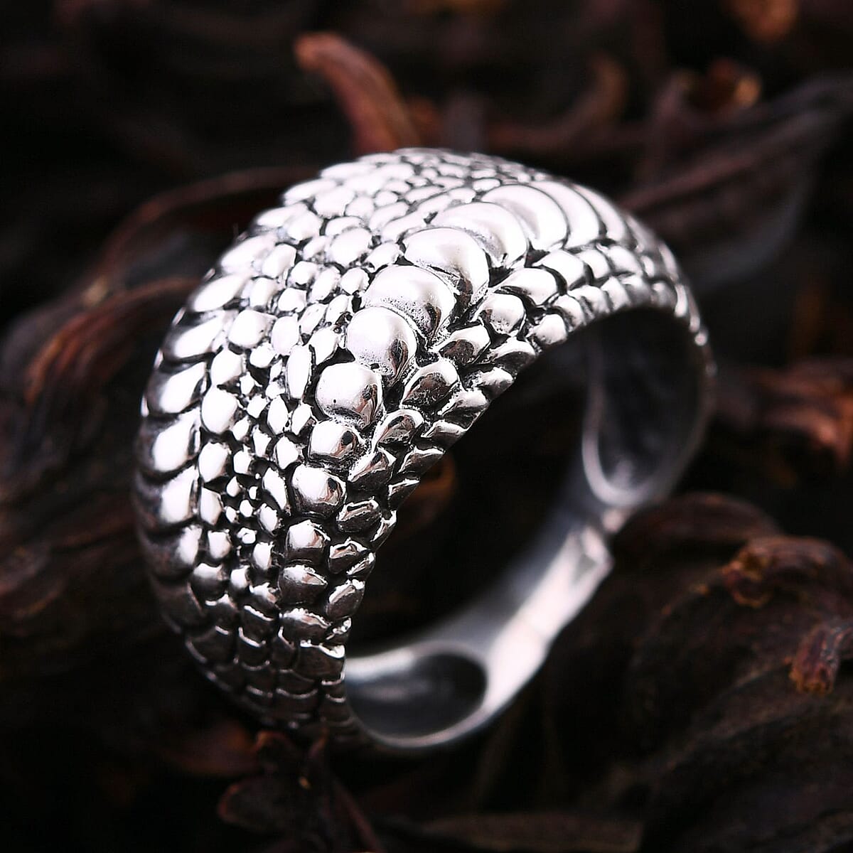 Bali Legacy Sterling Silver Dragon Skin Pattern Ring (Size 8.0) 5.25 Grams image number 1