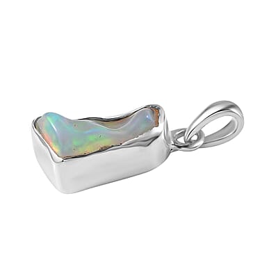 Artisan Crafted Rough Cut Ethiopian Welo Opal Solitaire Pendant in Sterling Silver 2.00 ctw