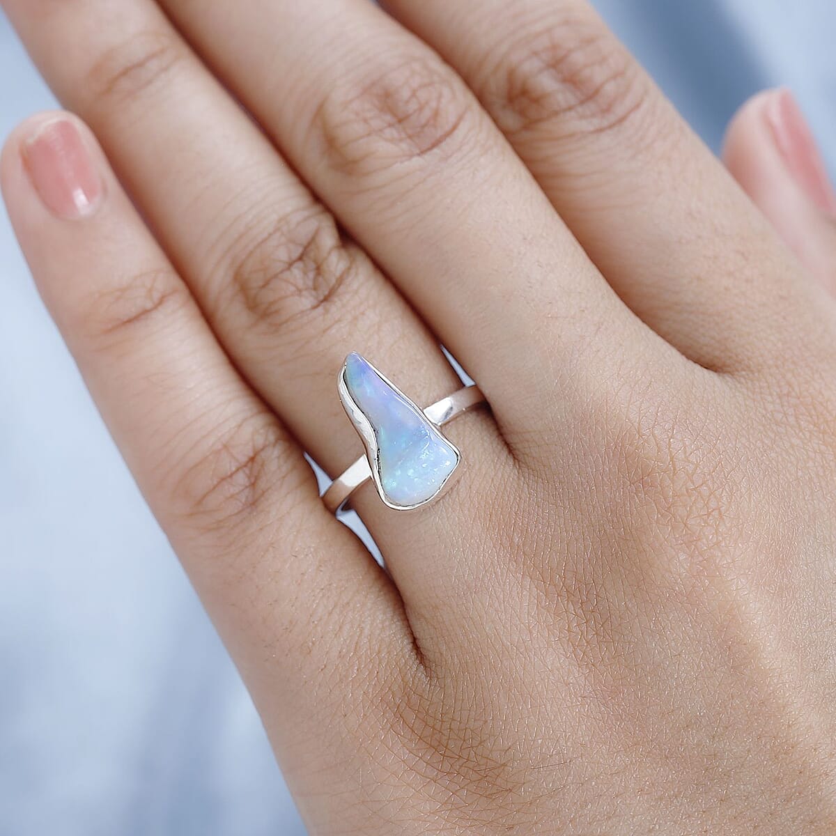 Artisan Crafted Rough Cut Ethiopian Welo Opal Solitaire Ring in Sterling Silver (Size 5.0) 2.15 ctw image number 3