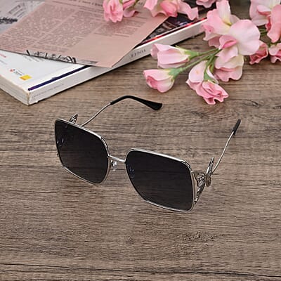 Butterfly Design UV400 Polarized Sunglass with Storage Bag- Gray