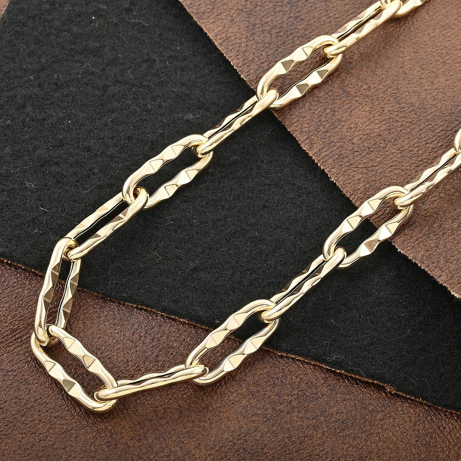 Onda d'oro Italian 10K Yellow Gold 8.2mm Chain Necklace 18-20 Inches 11.92 Grams