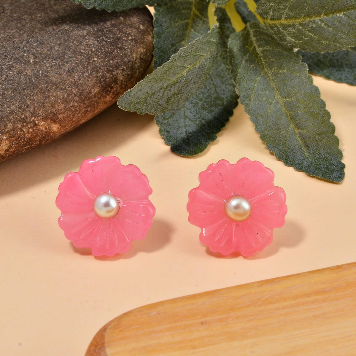 Pink Jade (D) Carved Flower and Peach Freshwater Cultured Pearl Floral Stud Earrings in Rhodium Over Sterling Silver 25.00 ctw image number 1