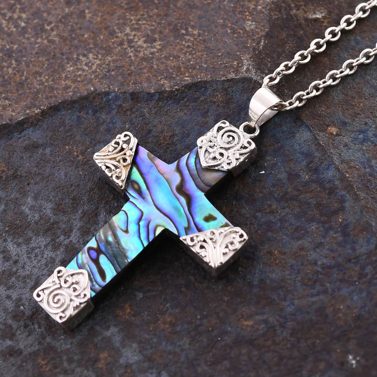 Bali Legacy Abalone Shell Cross Pendant in Sterling Silver image number 1