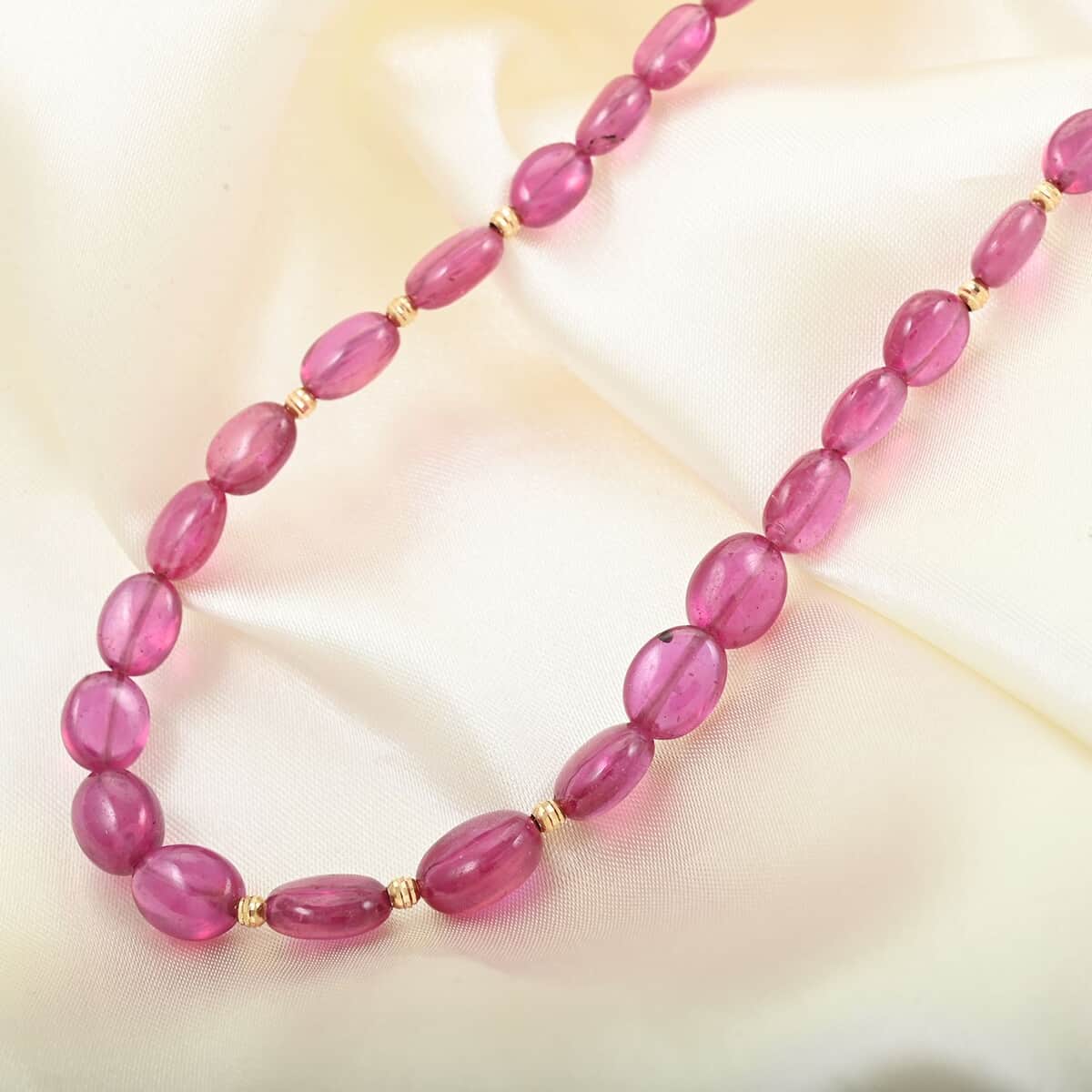Certified & Appraised Luxoro 14K Yellow Gold AAA Niassa Ruby (FF) Beaded Necklace 18-20 Inches 105.00 ctw image number 1