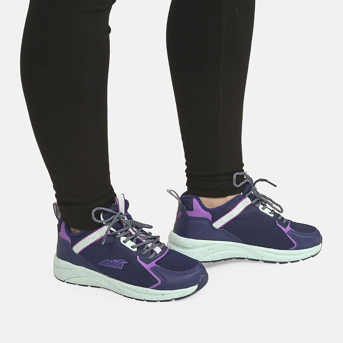 Avia Blue and Teal Canyon 2.0 Women's Tennis Shoe (Size 9.00) image number 2
