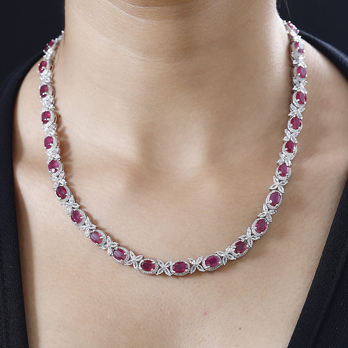 Niassa Ruby (FF) and White Topaz Necklace 18 Inches in Platinum Over Sterling Silver 49.30 ctw image number 2