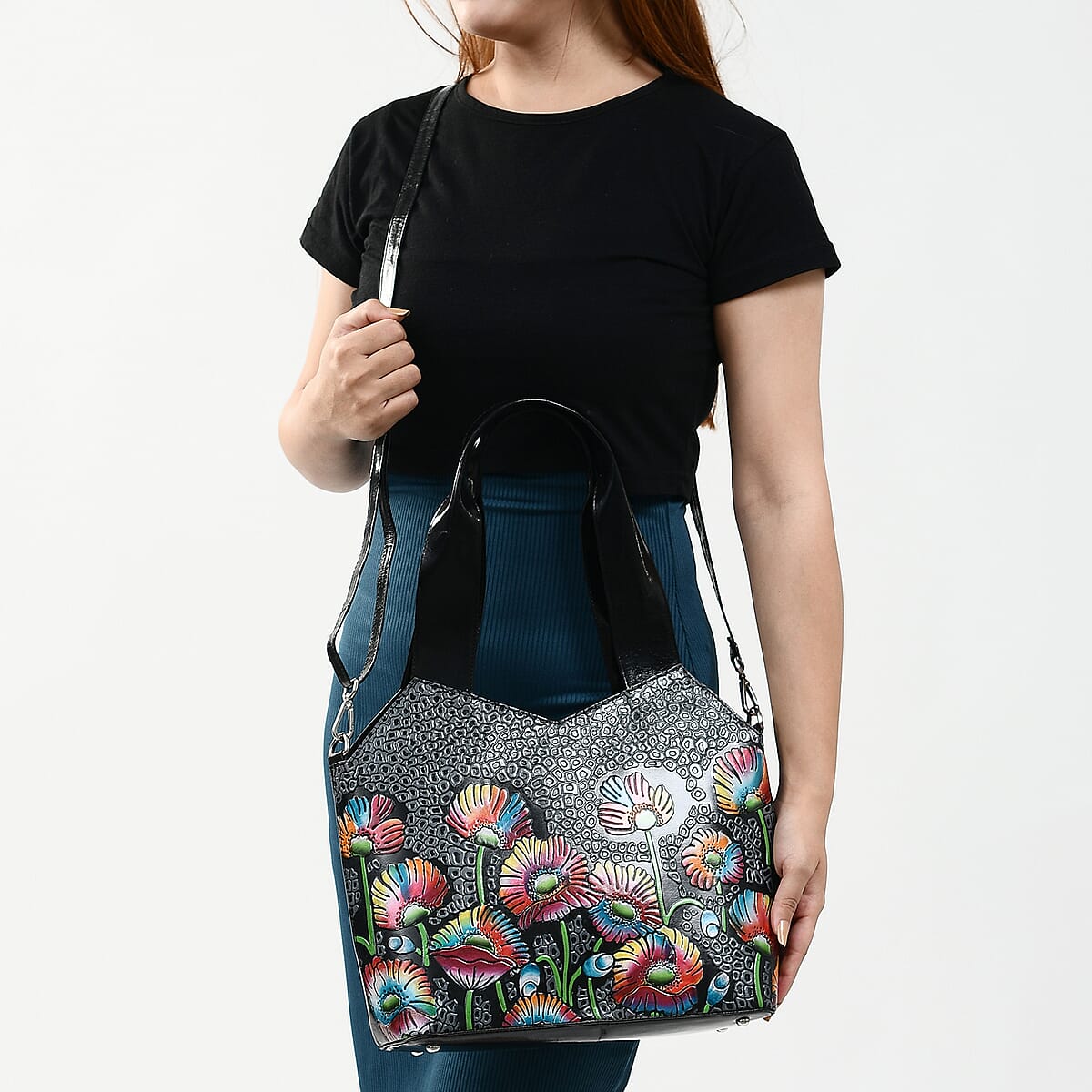Vivid By SUKRITI Black 100% Genuine Leather Hand Painted Poppy Flower Shoulder Bag with Detachable Strap image number 1