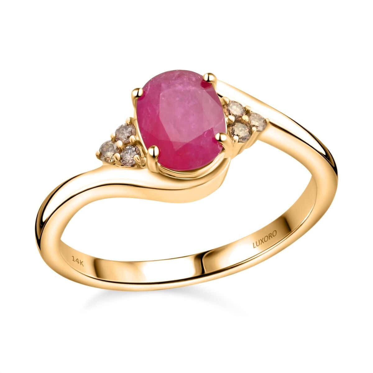 Certified & Appraised Luxoro 14K Yellow Gold AAA Montepuez Ruby and G-H I2 Diamond Ring (Size 7.5) 4.15 Grams 1.65 ctw image number 0