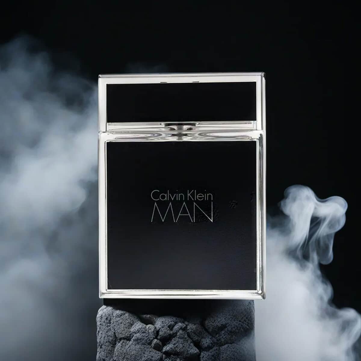 Calvin Klein Man Man Eau De Toilette Spray 1.7 Oz image number 1