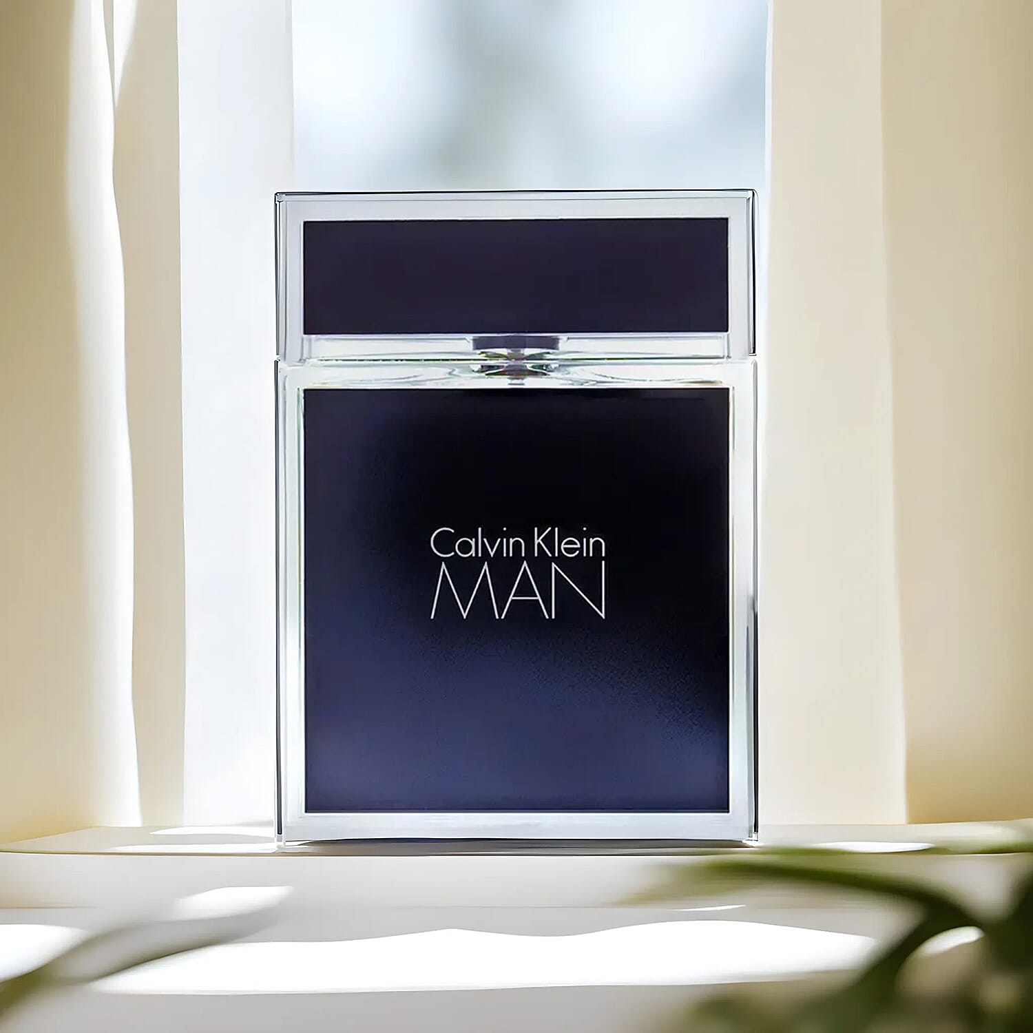 Calvin Klein Man Eau De Toilette Spray 3.4 Oz