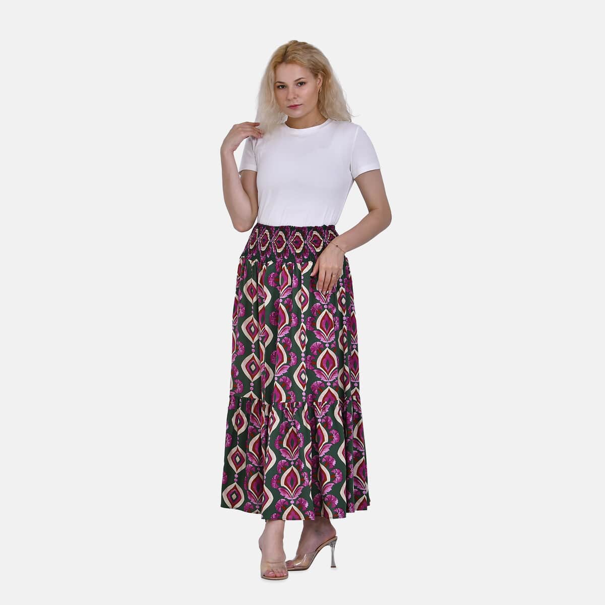 Tamsy Green Abstract Elastic Waist Maxi Skirt - One Size Fits Most image number 2