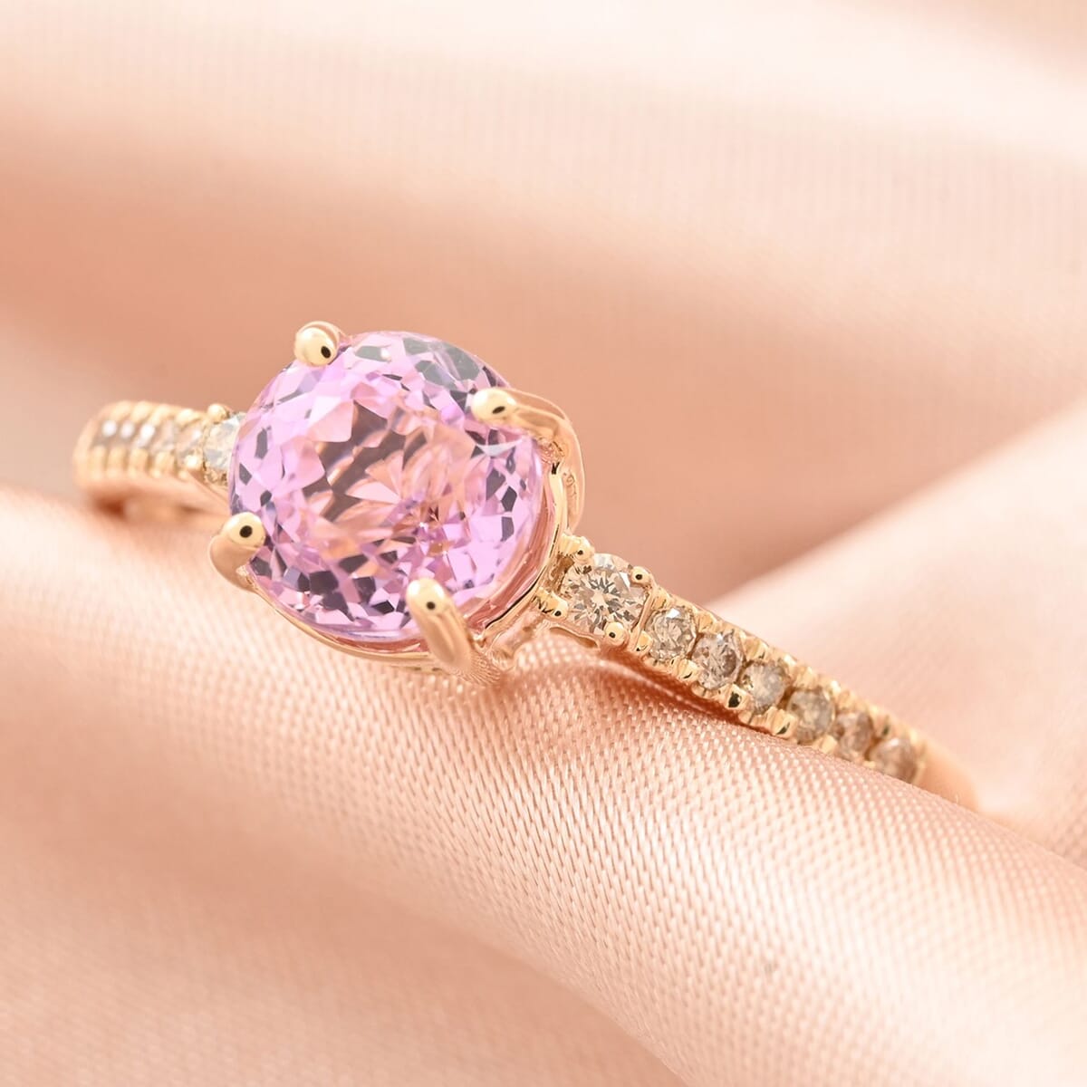Luxoro AAA Patroke Kunzite and G-H I2 Diamond 2.00 ctw Ring in 14K Yellow Gold (Size 7.0) image number 1