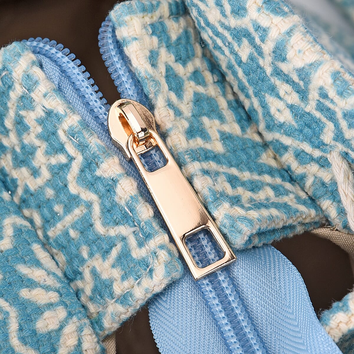 Green Color Flower Pattern Crossbody Bag with Green Tassel and Shoulder Strap image number 5