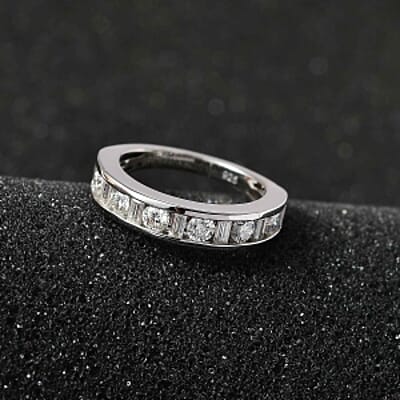 Moissanite 0.94 ctw Band Ring in Platinum Over Sterling Silver (Size 9)