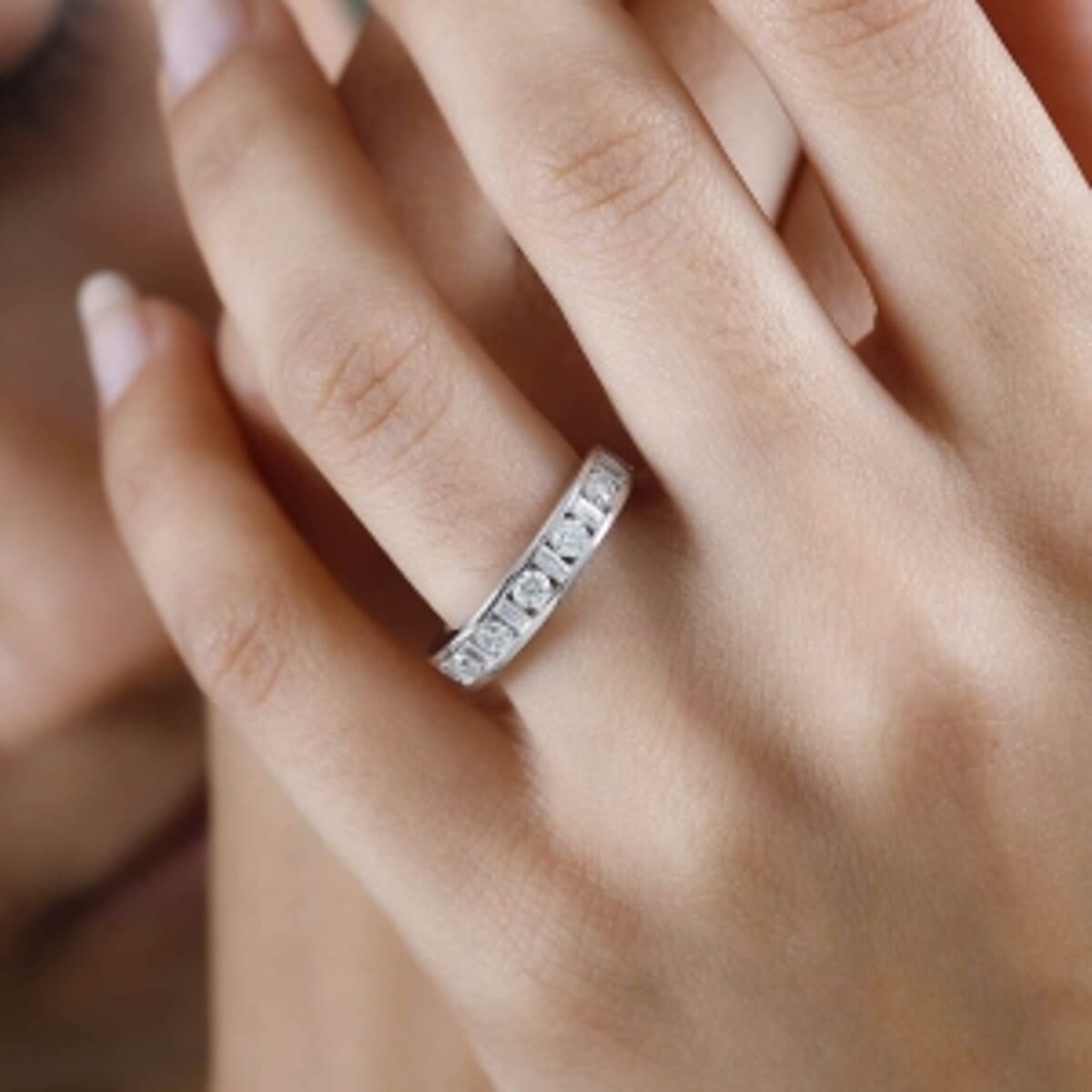 Moissanite 0.94 ctw Band Ring in Platinum Over Sterling Silver (Size 9) image number 3