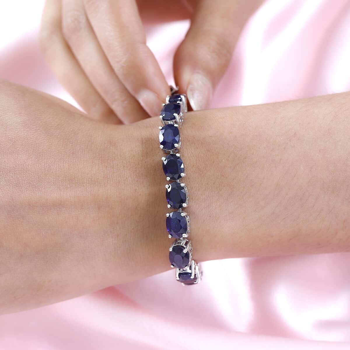 Masoala Sapphire (D) 58.75 ctw Tennis Bracelet in Platinum Over Sterling Silver (8.00 In) image number 2