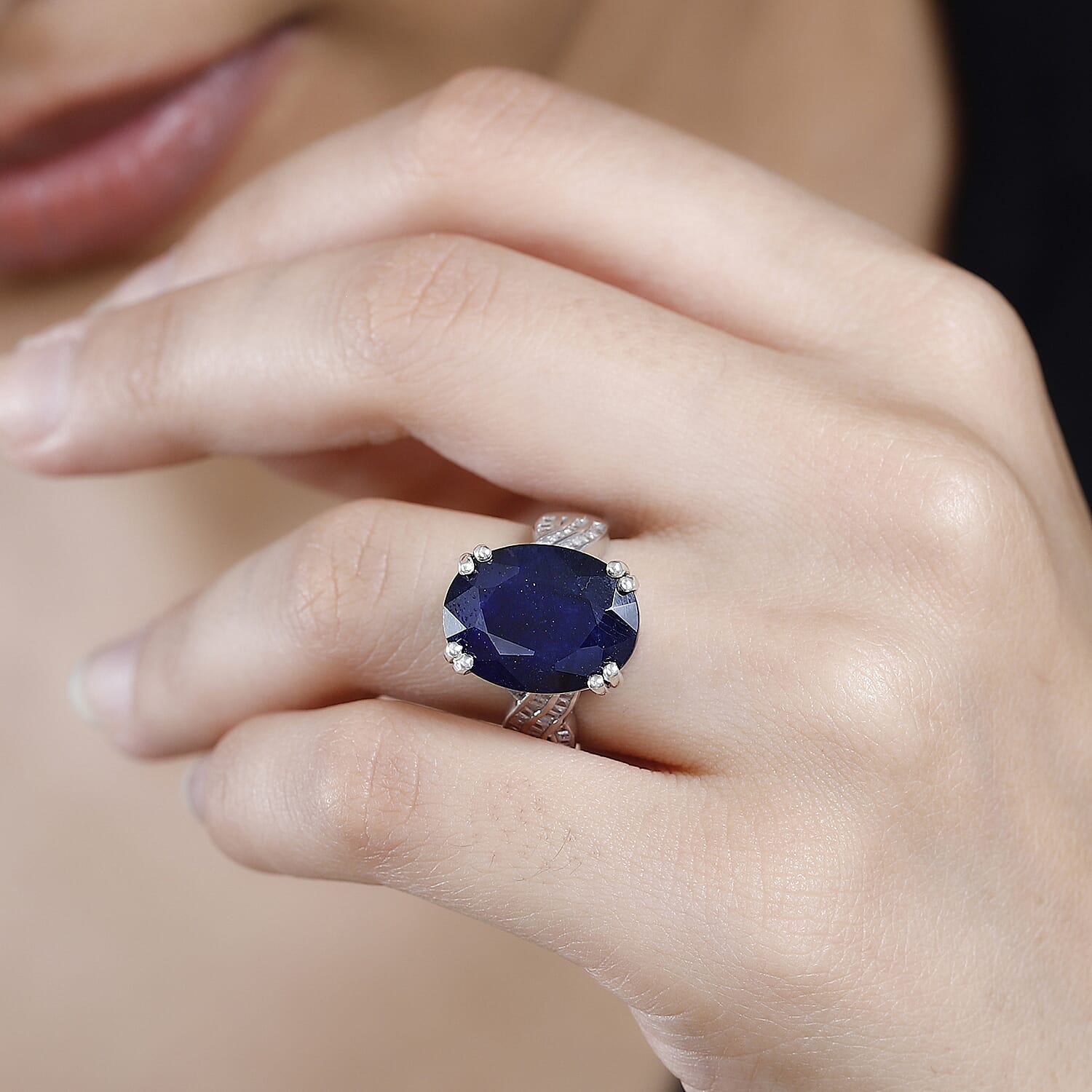 Masoala Sapphire (D) and Diamond Ring in Platinum Over Sterling Silver (Size 6.0) 14.25 ctw (Del. in 3-5 Days)