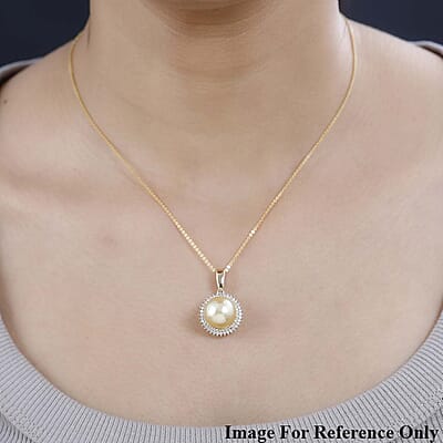 Luxoro 14K Yellow Gold South Sea Golden Pearl, I2 Natural Yellow and White Diamond Sunburst Pendant without Chain 0.25 ctw