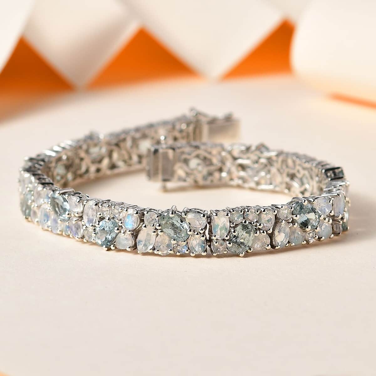 Aqua Kyanite, Rainbow Moonstone Bracelet in Platinum Over Sterling Silver (7.25 In) 19.50 ctw image number 1