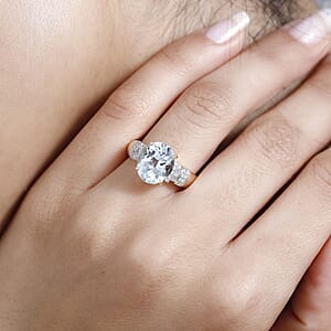 Luxoro 10K Yellow Gold Premium Mangoro Aquamarine and G-H I2 Diamond Ring (Size 8.0) 4.30 Grams 3.30 ctw