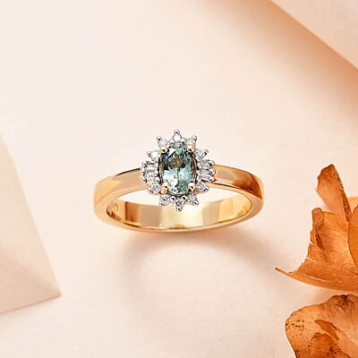 Luxoro 10K Yellow Gold AAA Narsipatnam Alexandrite and G-H I2 Diamond Ballerina Ring (Size 10.0) 0.65 ctw