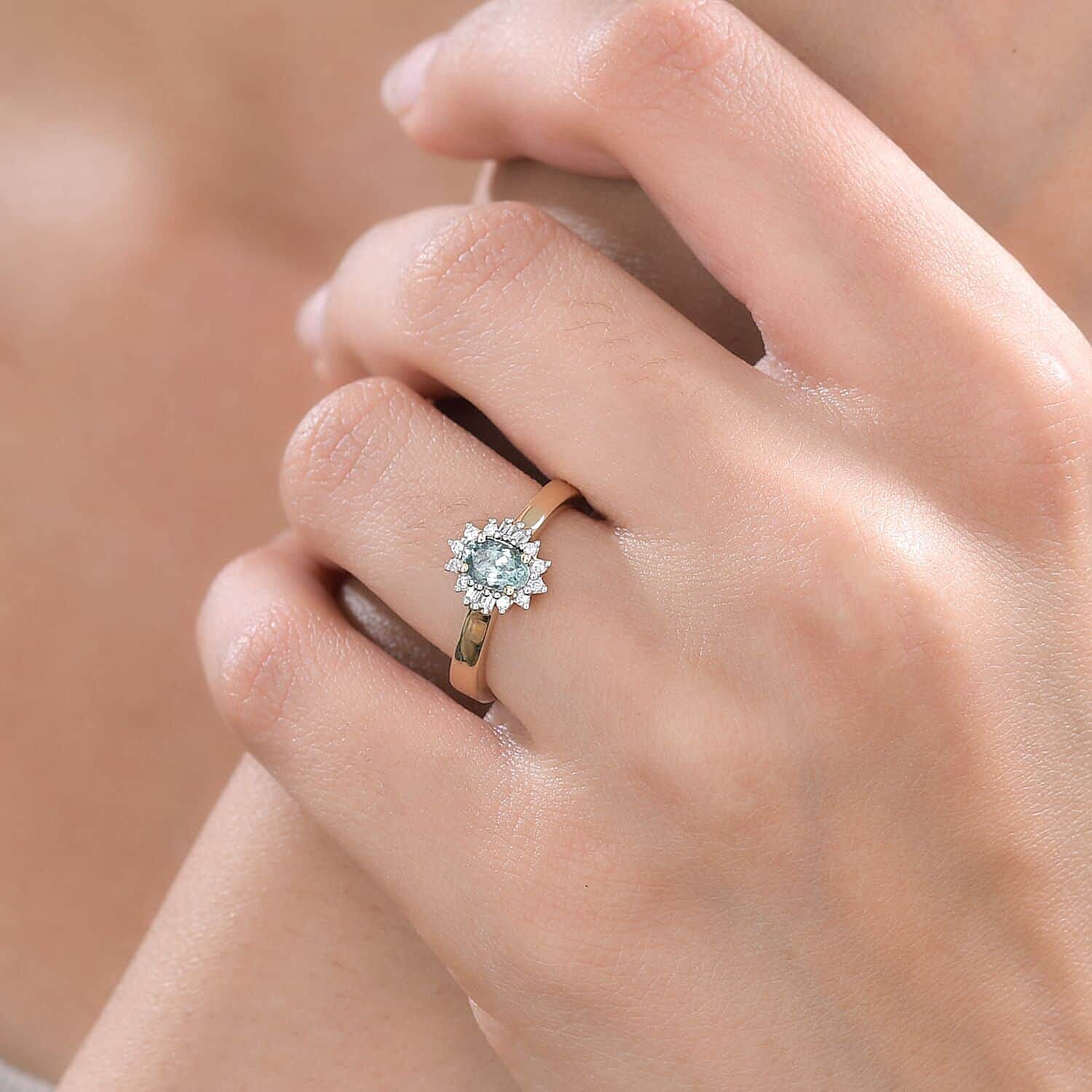 Luxoro 10K Yellow Gold AAA Narsipatnam Alexandrite and G-H I2 Diamond Ballerina Ring (Size 10.0) 0.65 ctw