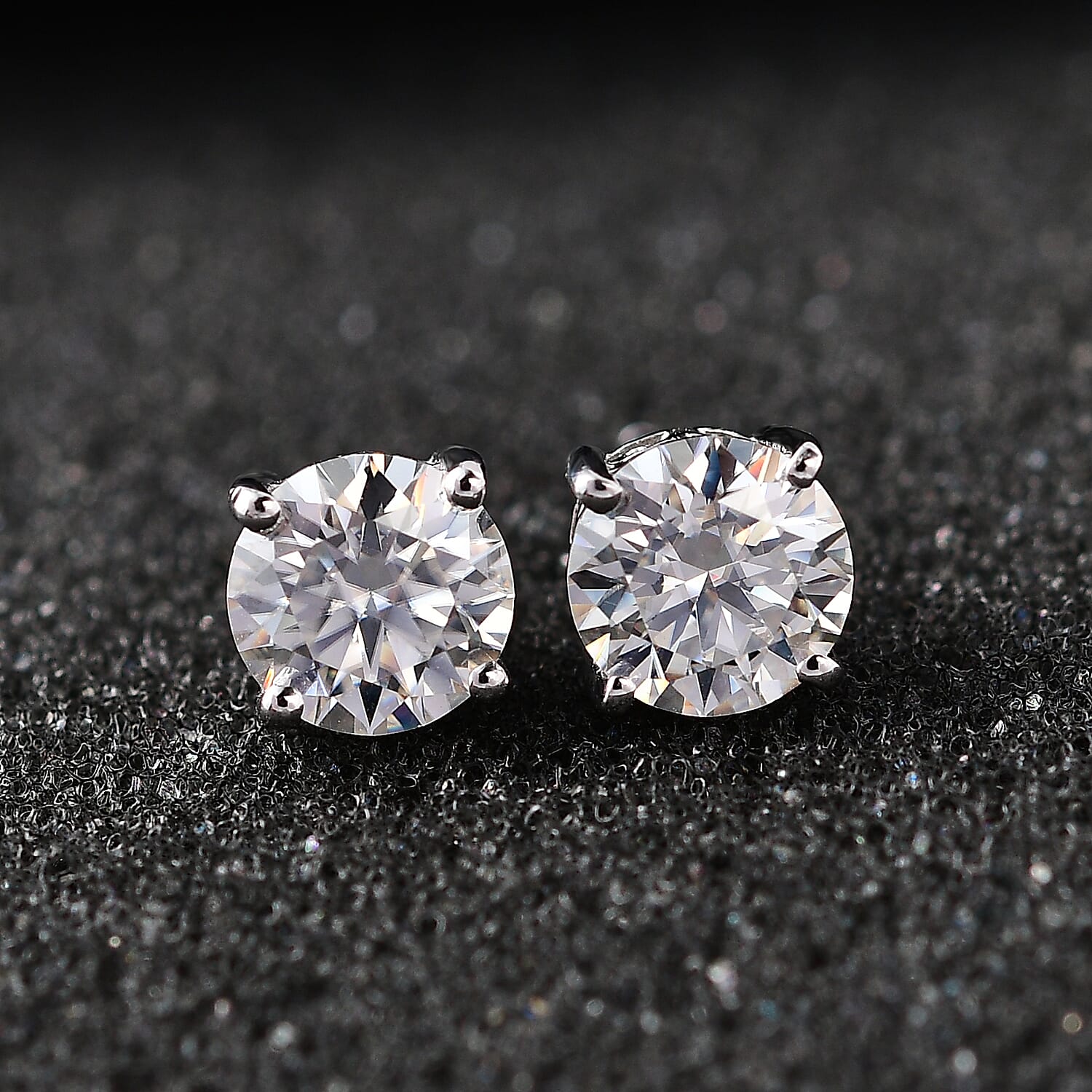 White - Product card gallery slide 3 (10144970572059)