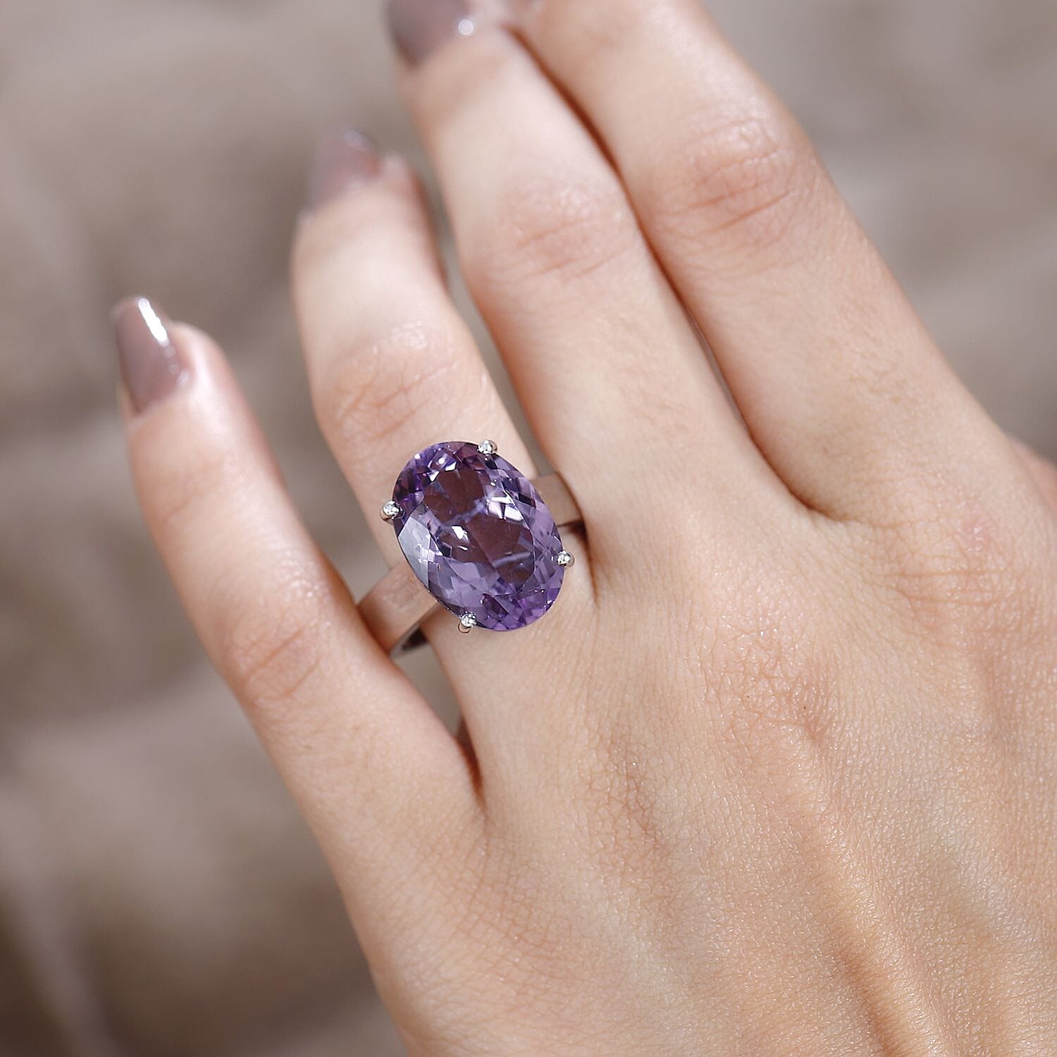 Premium Rose De France Amethyst Solitaire Ring in Platinum Over Sterling Silver (Size 10.0) 11.60 ctw