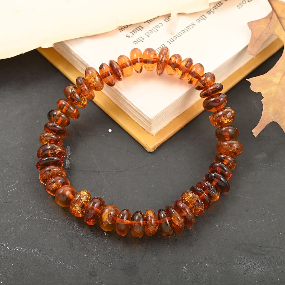 Baltic Amber Stretch Bracelet 80.00 ctw image number 1