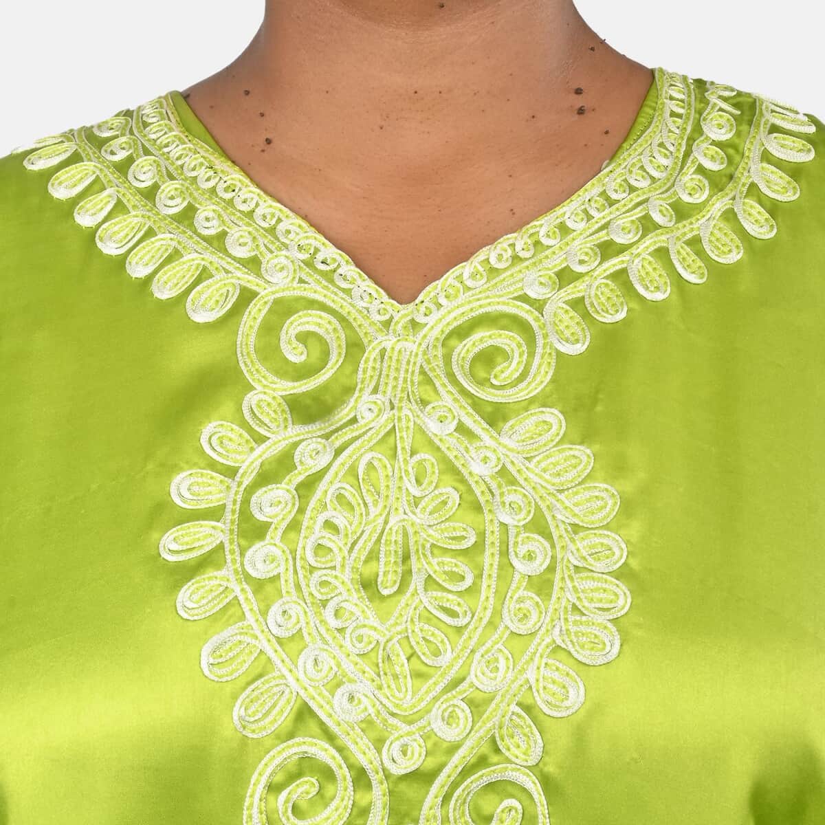Winlar Citrine Color Embroidered Long Satin Kaftan - One Size Fits Most image number 3