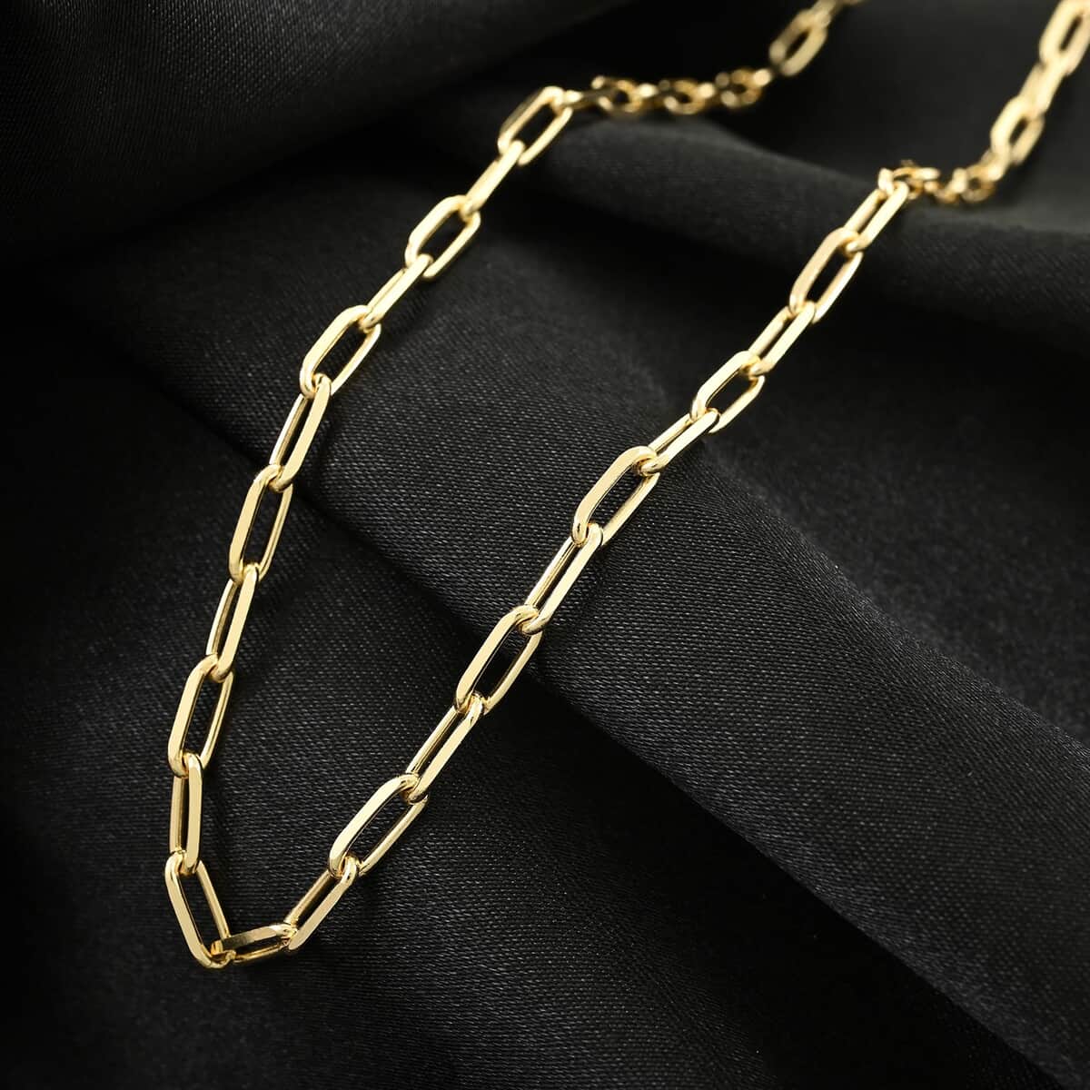 14K Yellow Gold 1mm Paperclip Chain Necklace 18 Inches 1.1 Grams image number 1